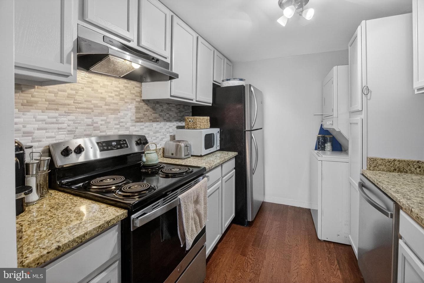 6300 Stevenson Avenue #1008 photo 3