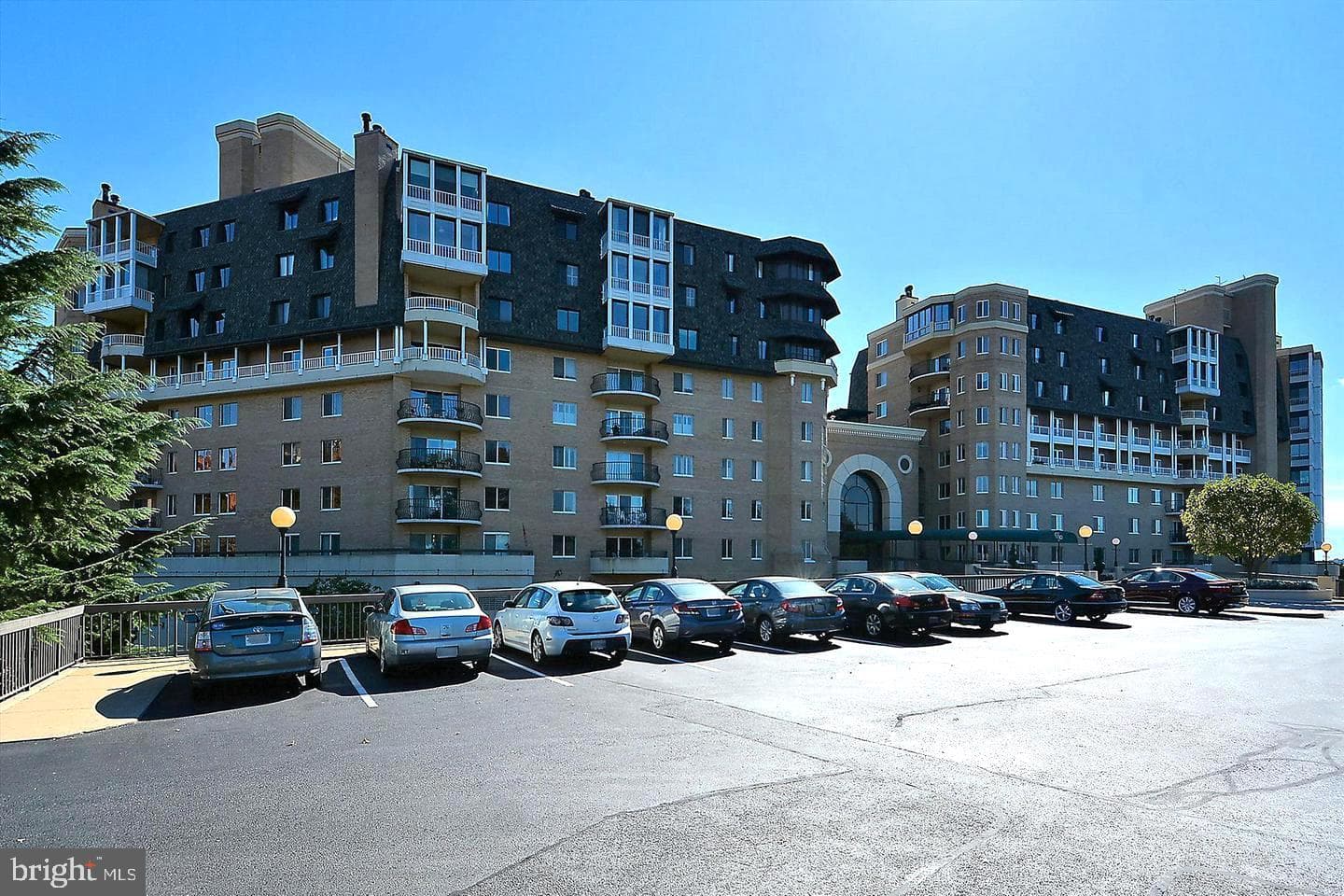 1250 S Washington Street S #207 photo 2