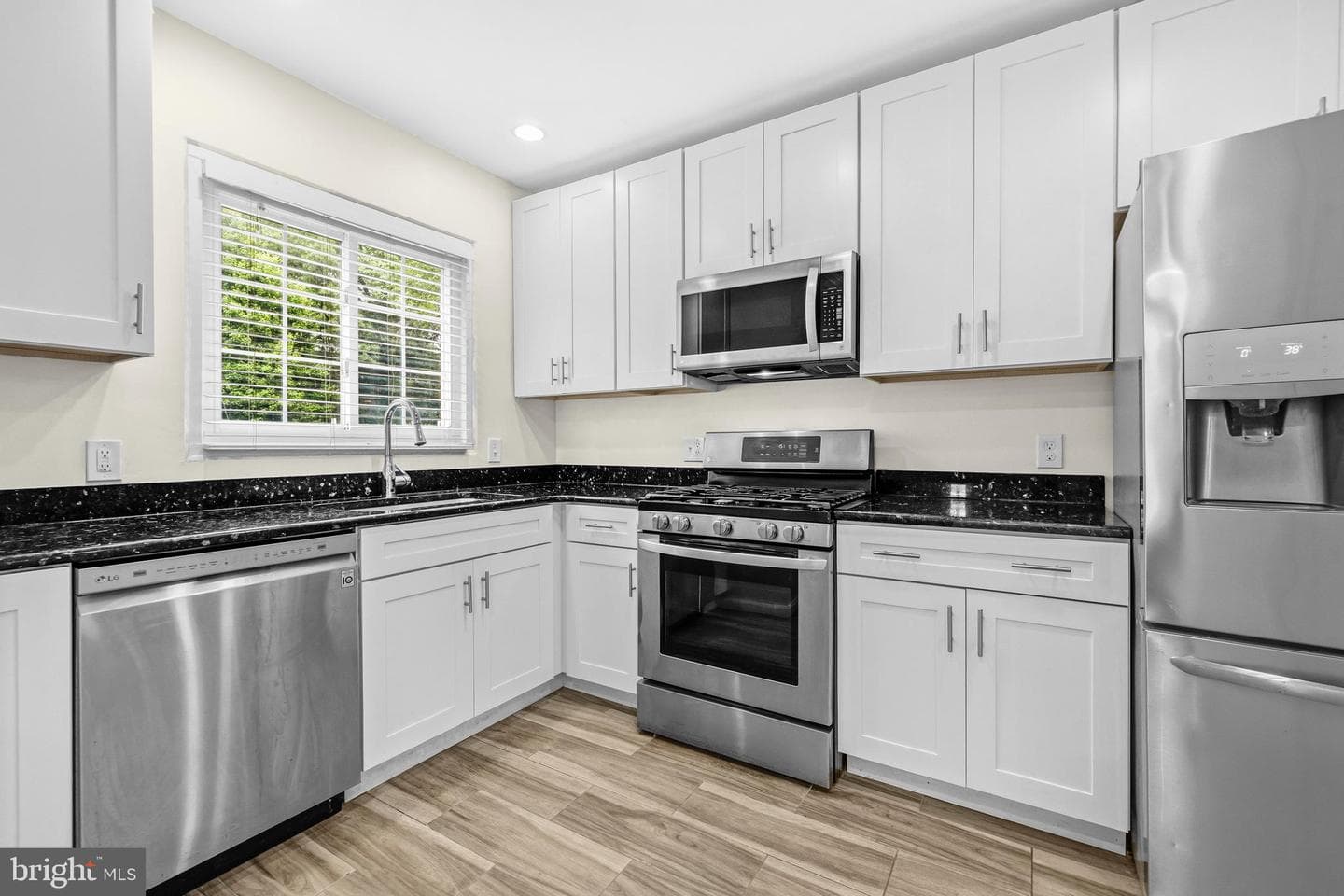 3357 Martha Custis Drive photo 14