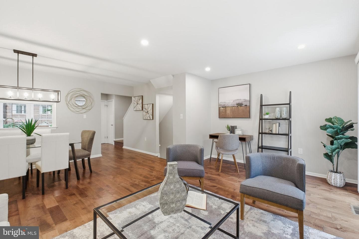3807 Vermont Court photo 10