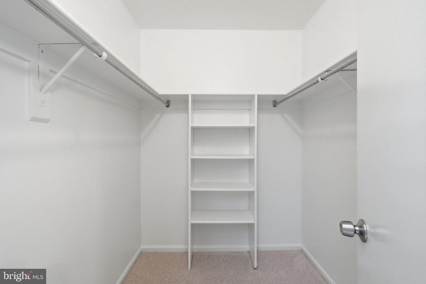 3807 Vermont Court photo 18