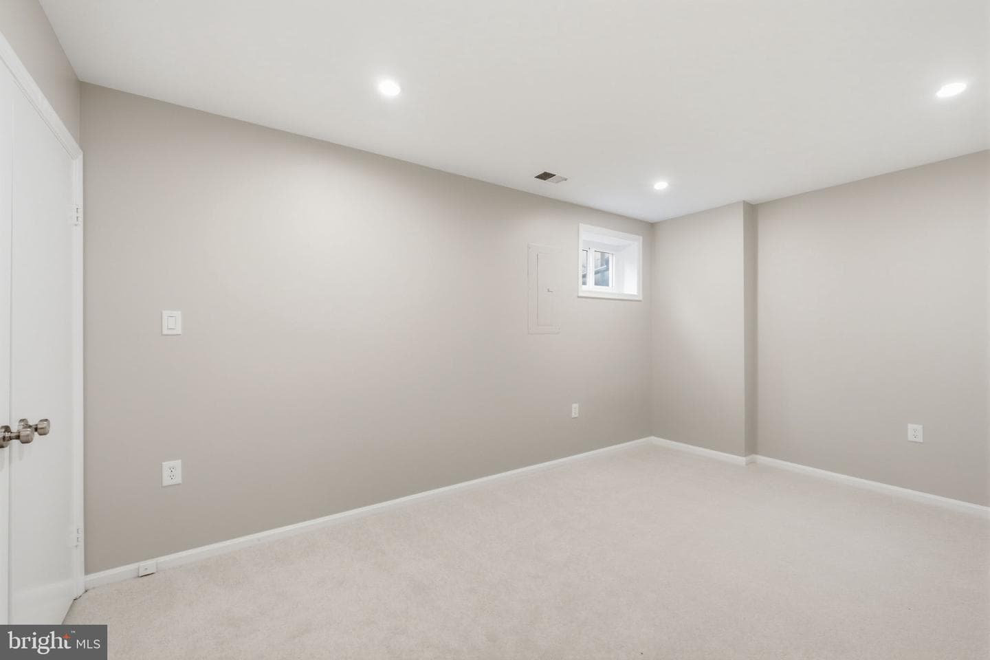 3807 Vermont Court photo 25