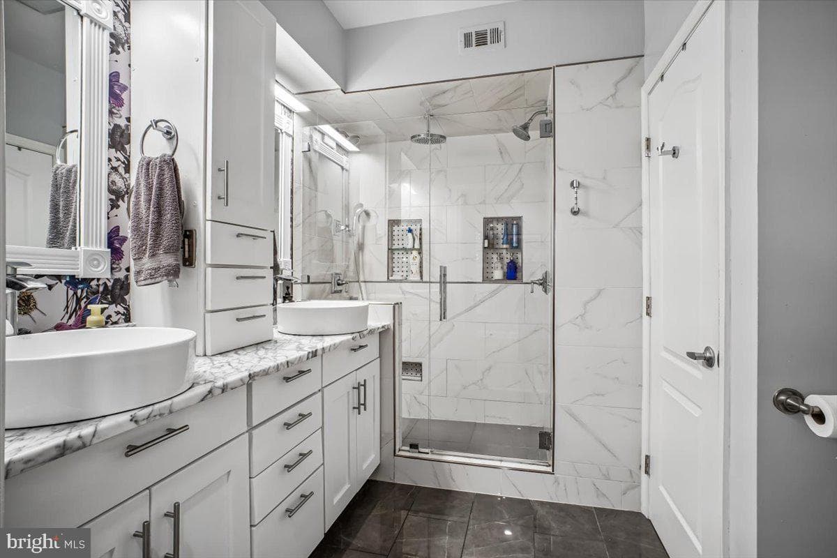 1115 Cameron Street #103 photo 15