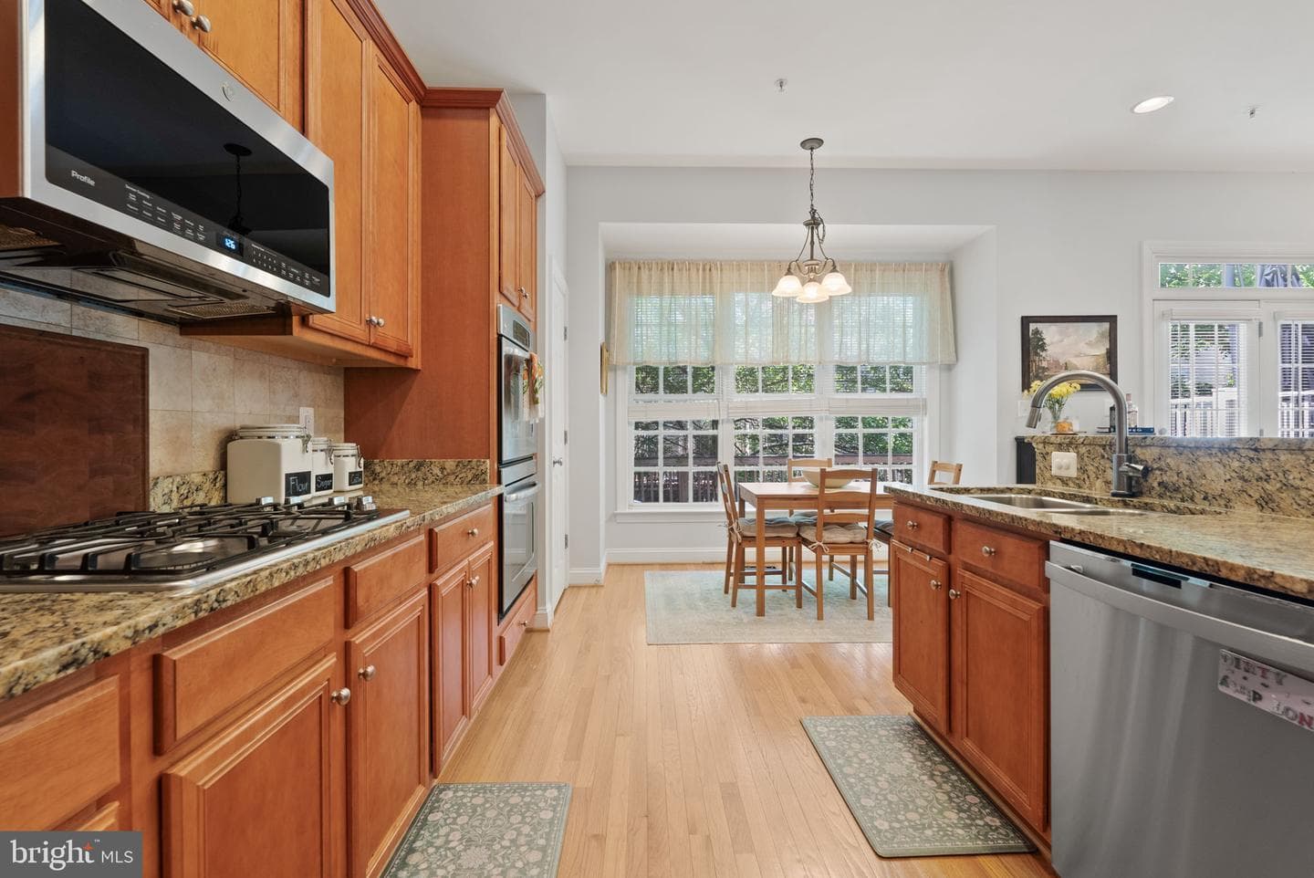 3549 Goddard Way photo 11