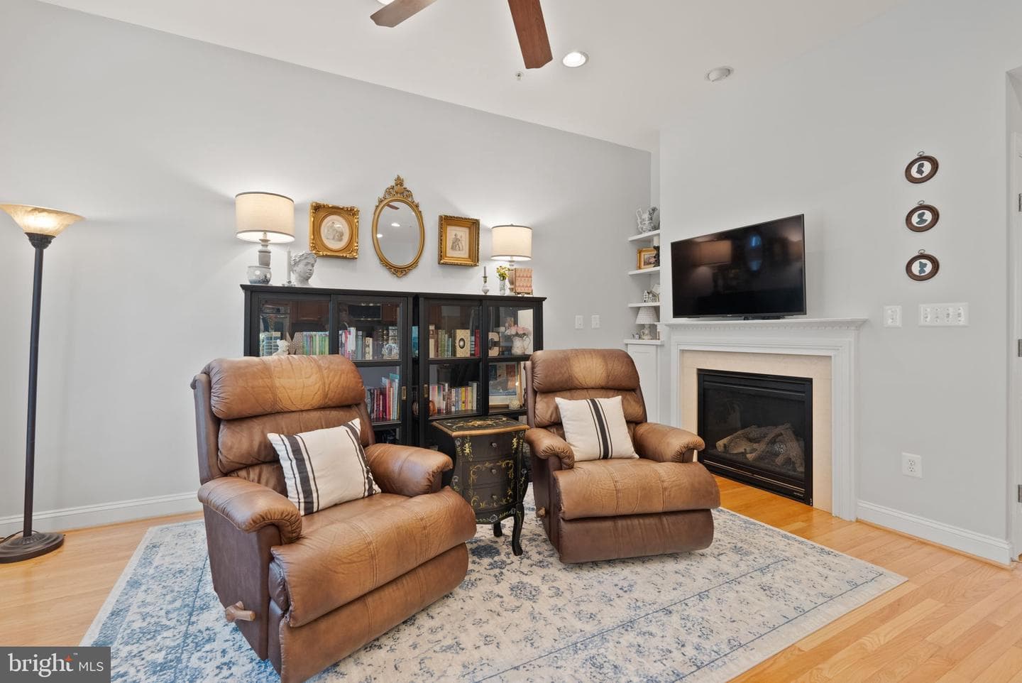 3549 Goddard Way photo 38