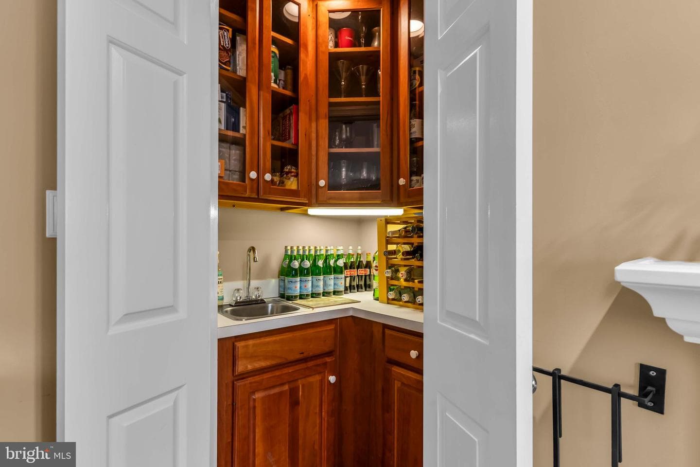 1118 N Pitt Street N photo 12