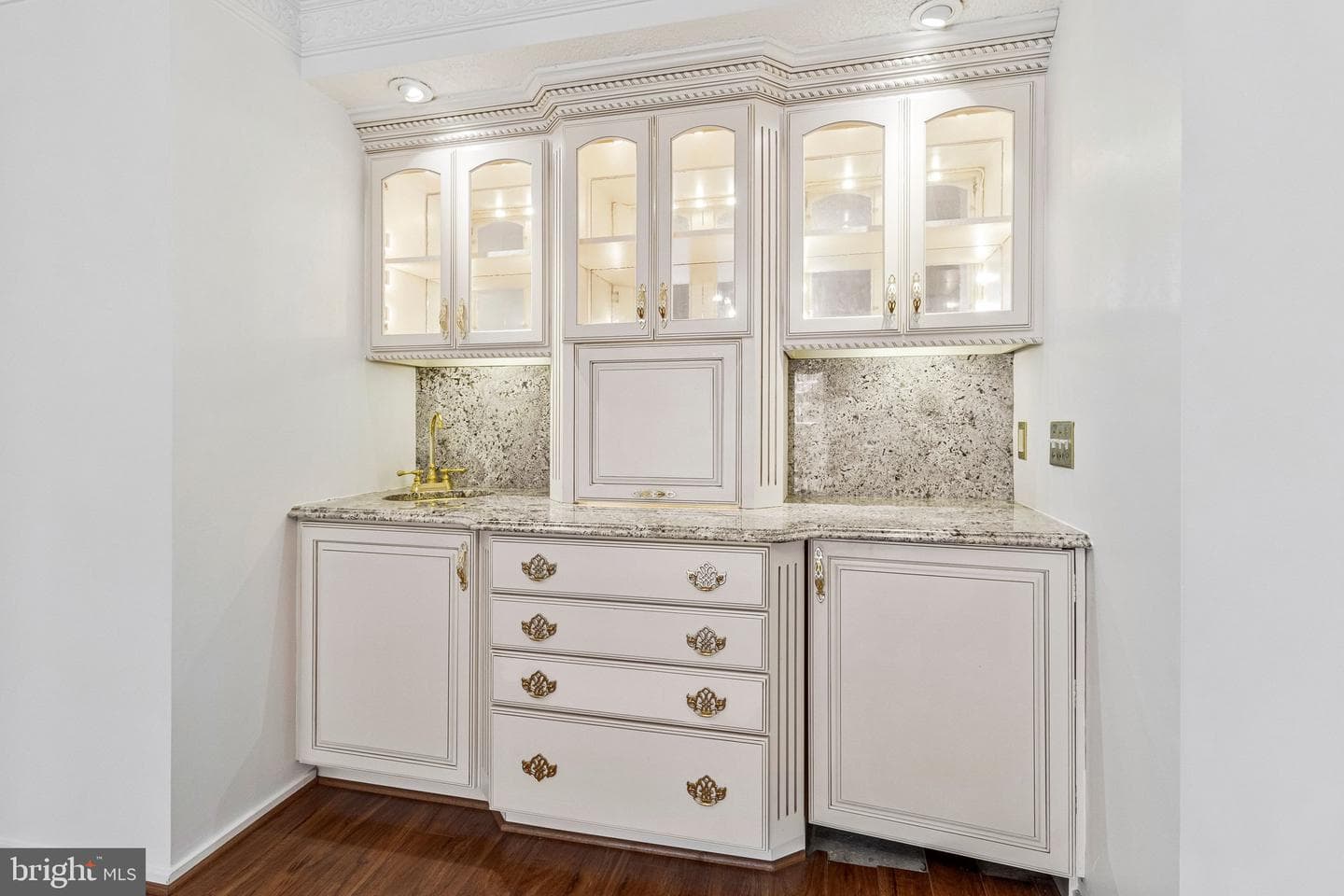 6101 Edsall Road #407 photo 10