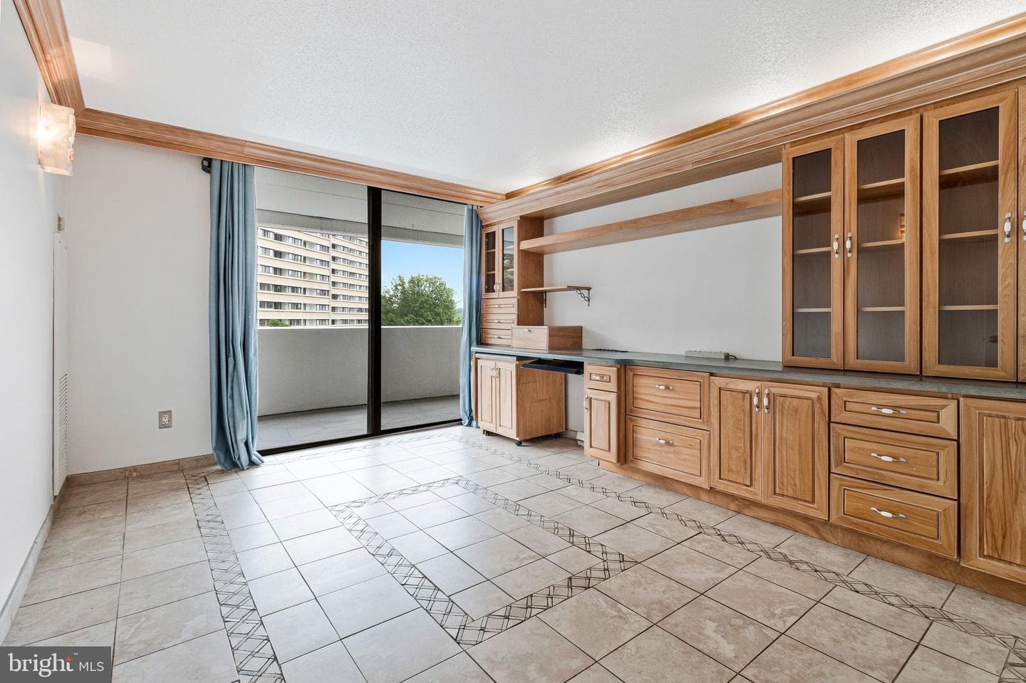 6101 Edsall Road #407 photo 28