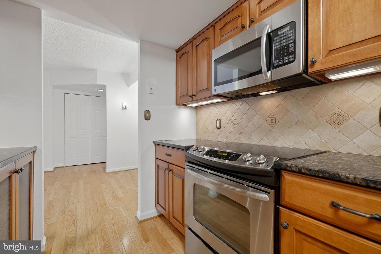 807 N Howard Street #213 photo 17