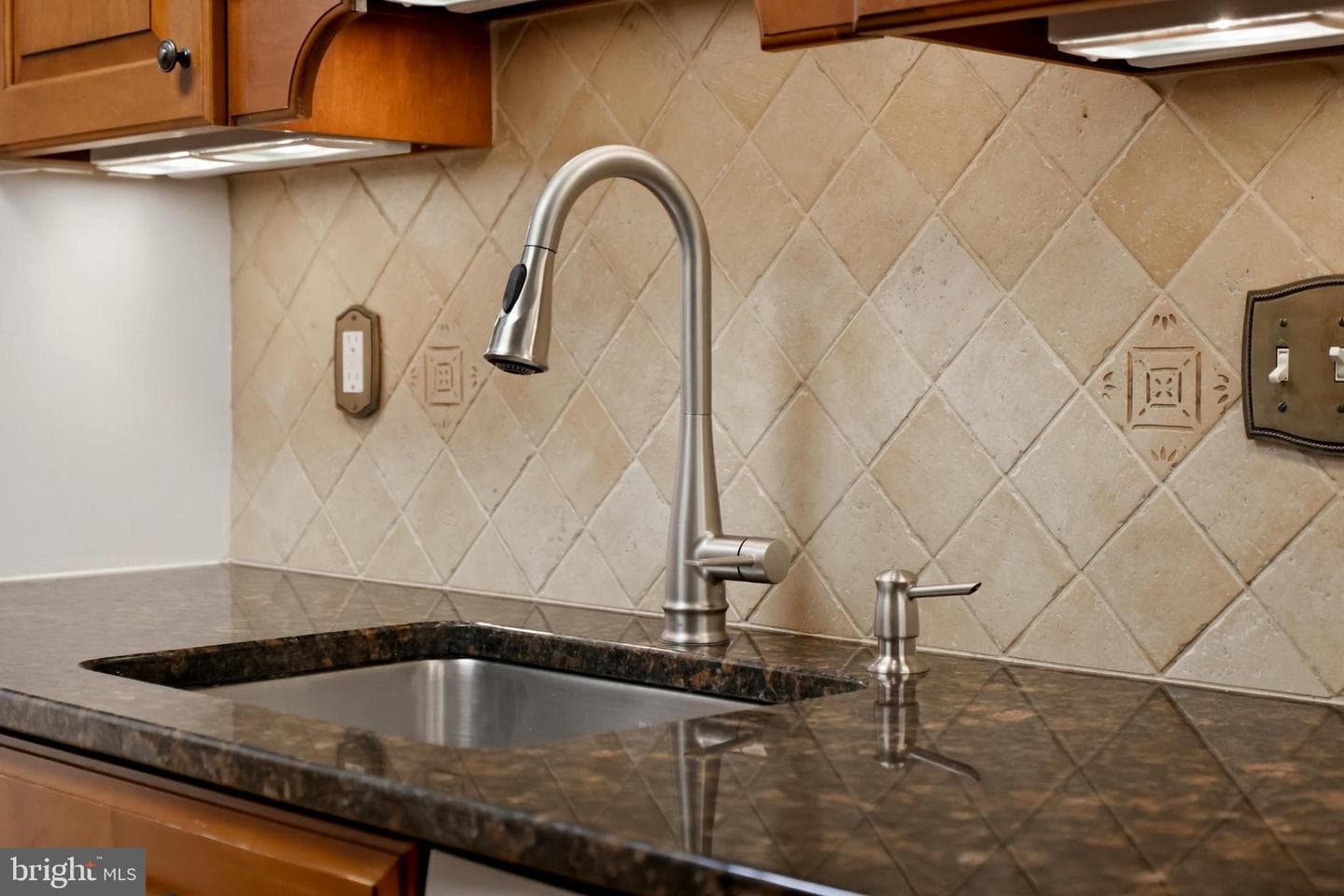 807 N Howard Street #213 photo 18