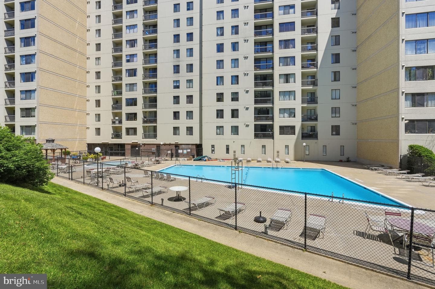 6300 Stevenson Avenue #321 photo 24
