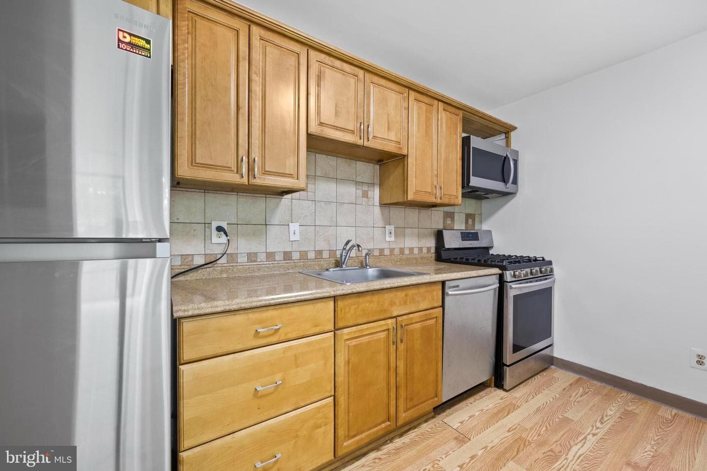 503 N Armistead Street #102 photo 13