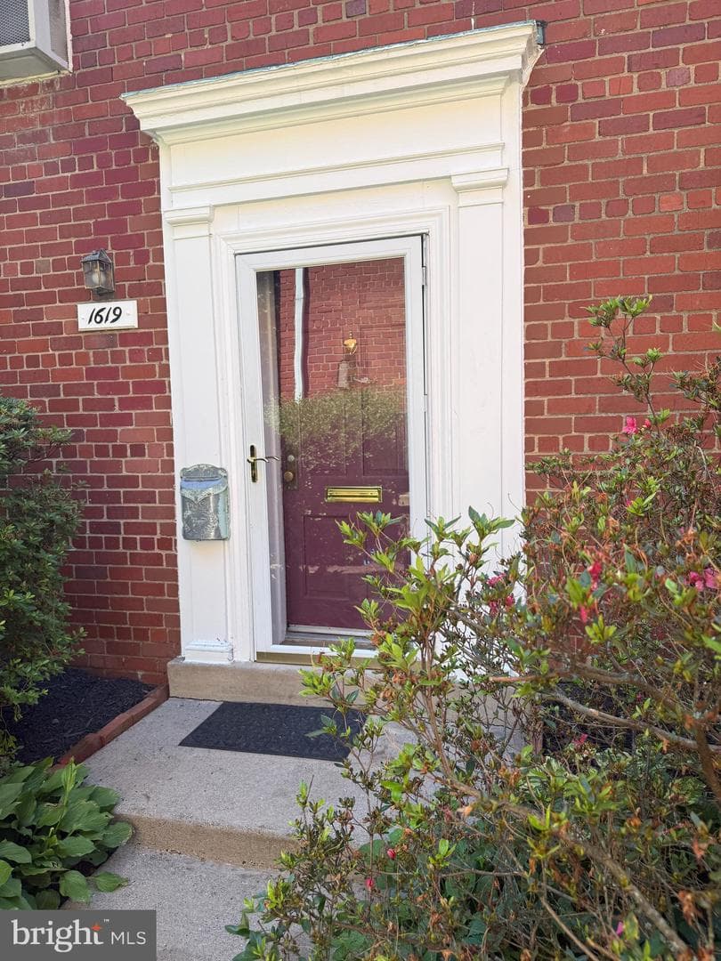 1619 Mount Eagle Place photo 18