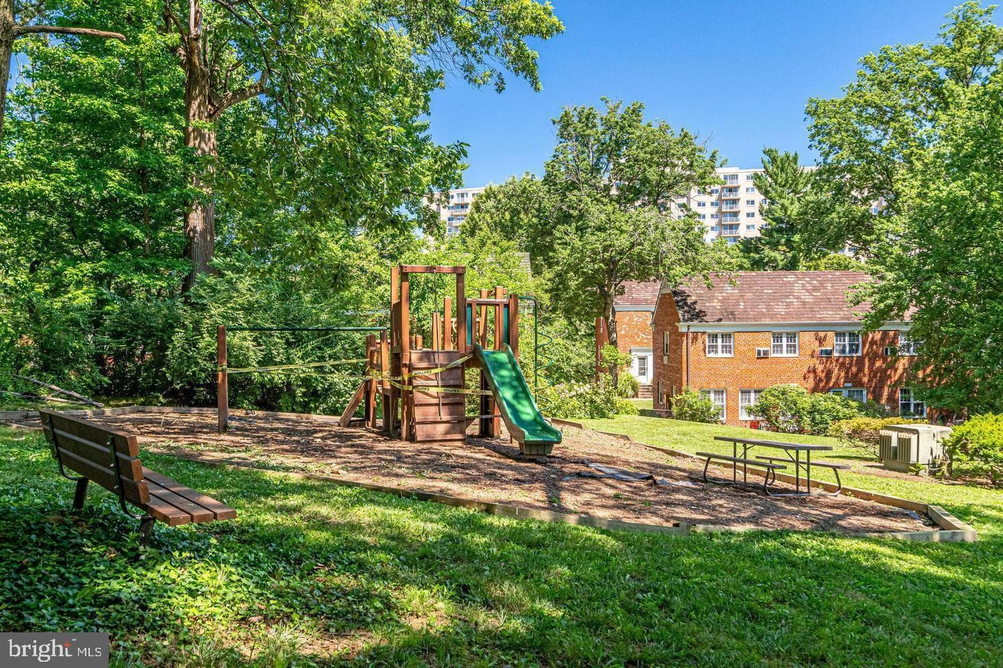 1619 Mount Eagle Place photo 30
