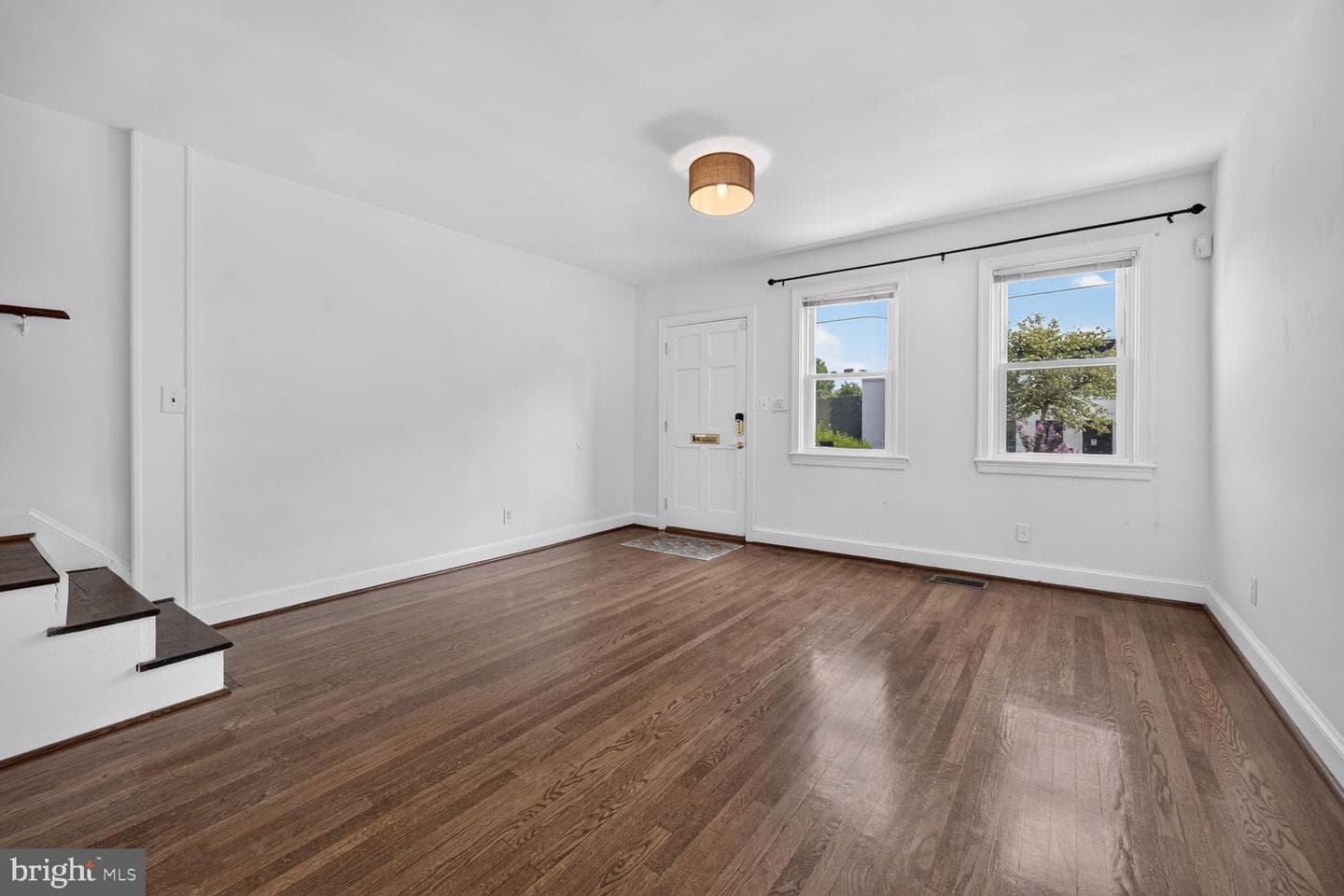 1204 Oronoco Street photo 3