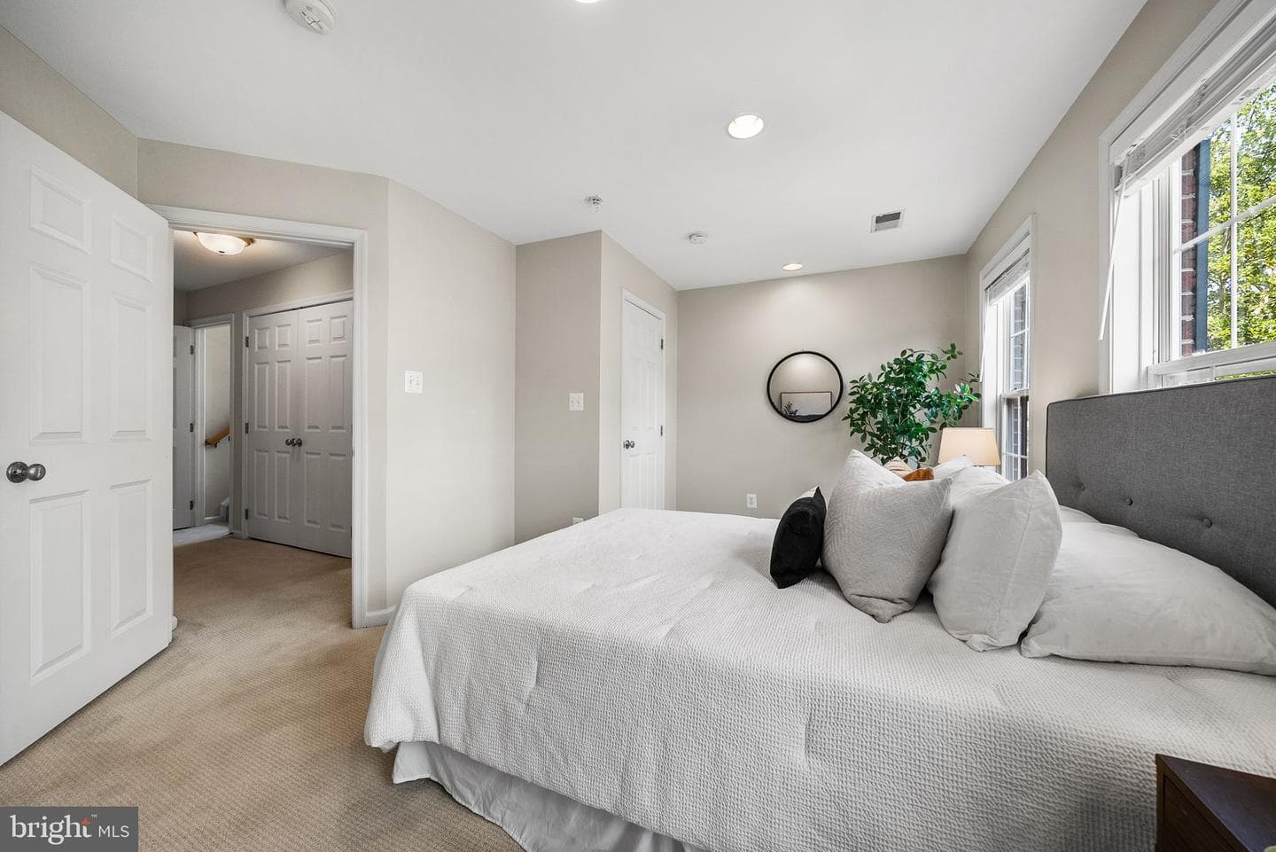 349 Livermore Lane photo 18