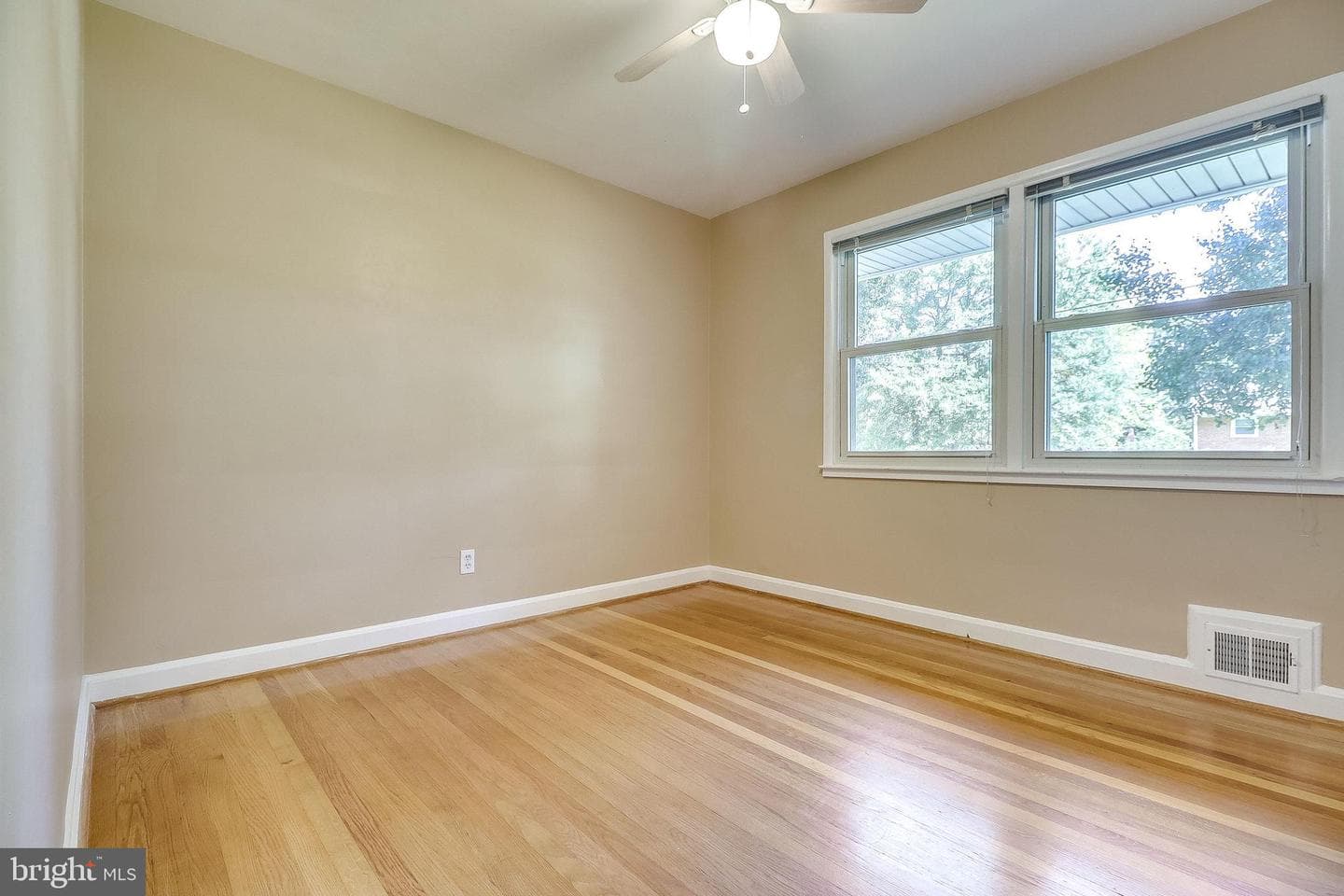 1108 Archer Court photo 25