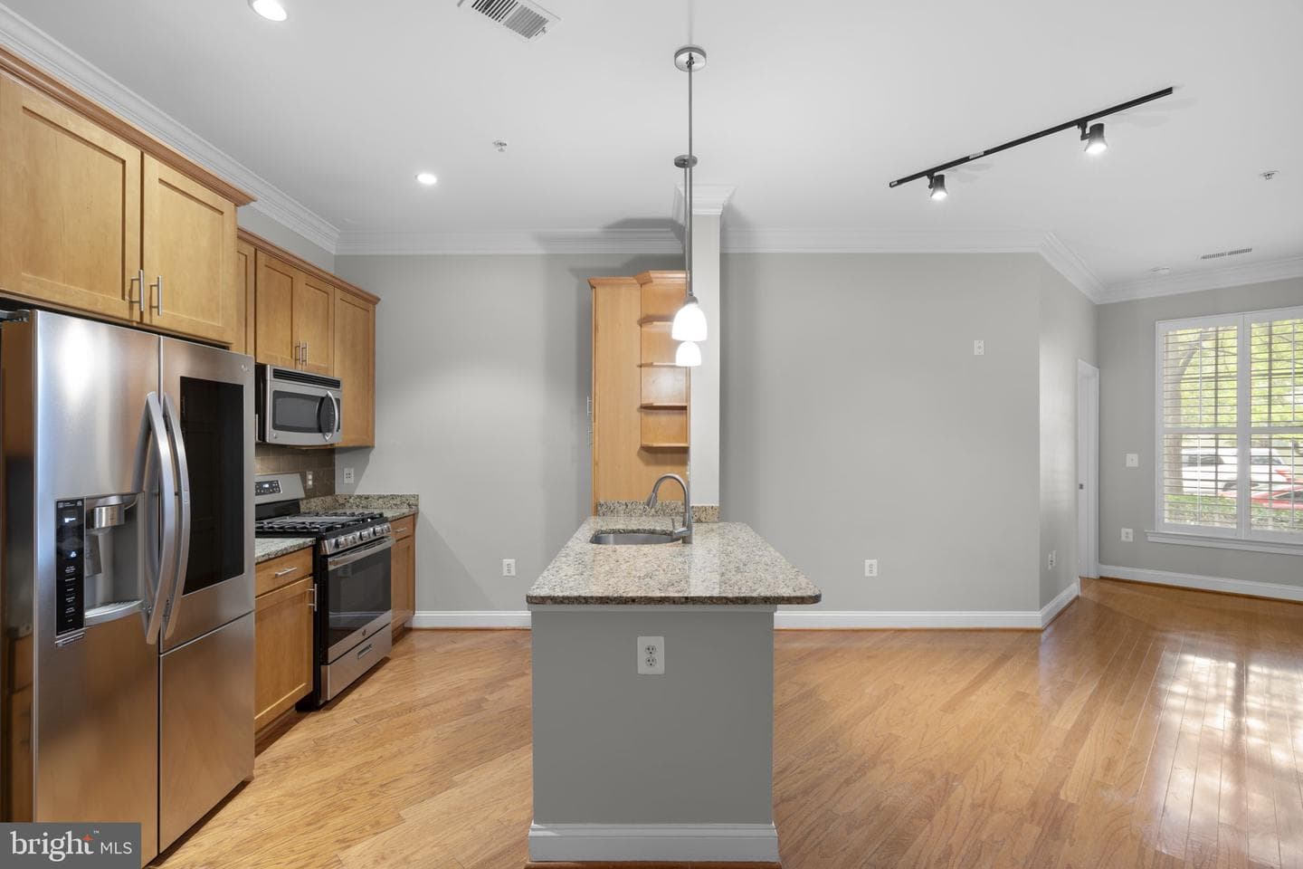 1023 N Royal Street #115 photo 11