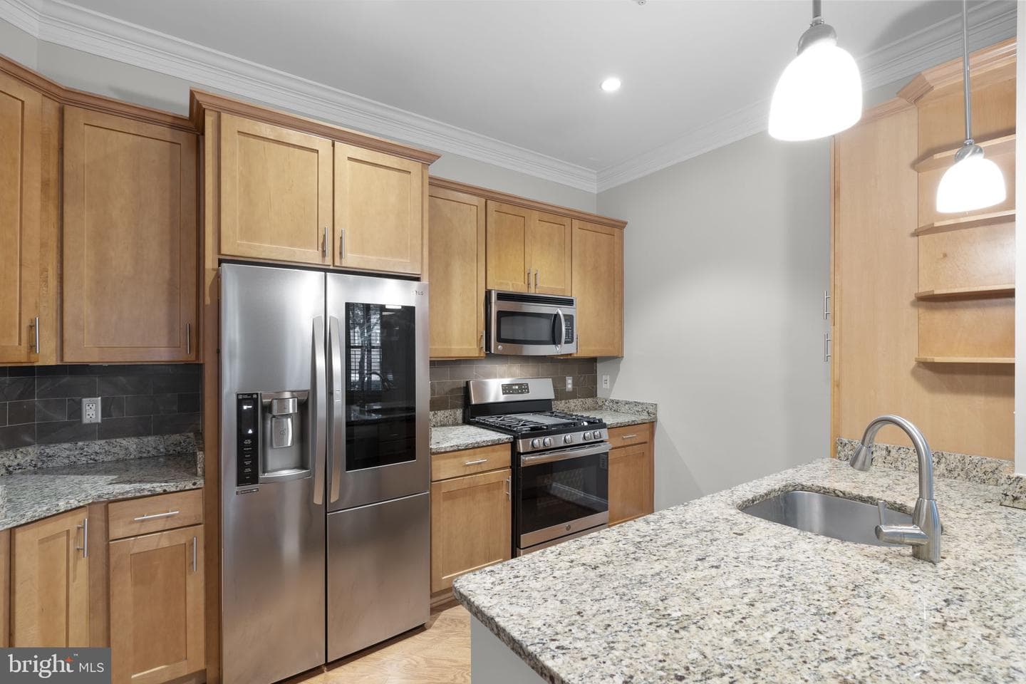 1023 N Royal Street #115 photo 12