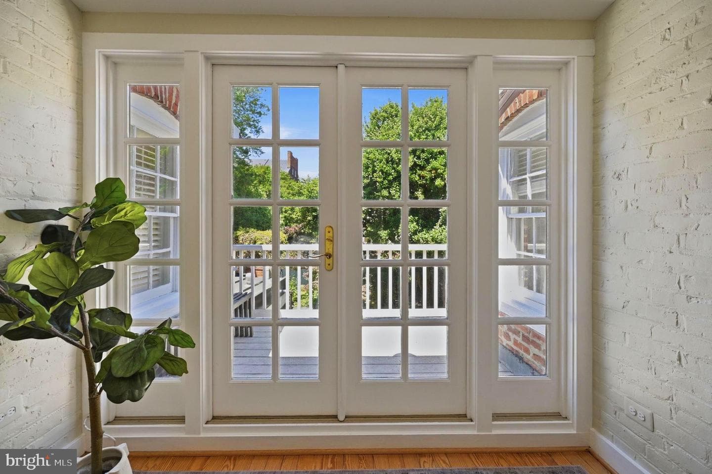 109 S Lee Street photo 36