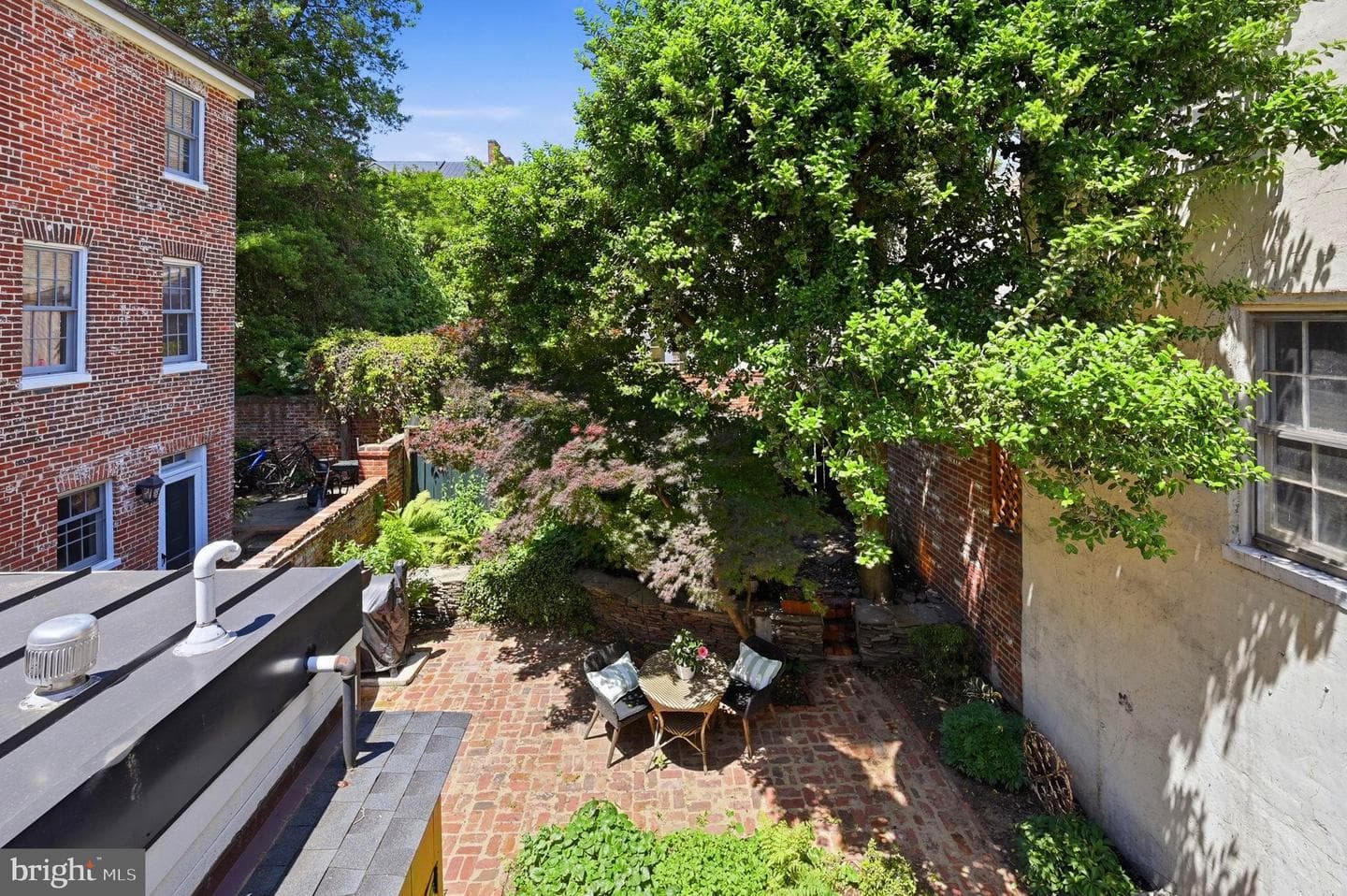 109 S Lee Street photo 39