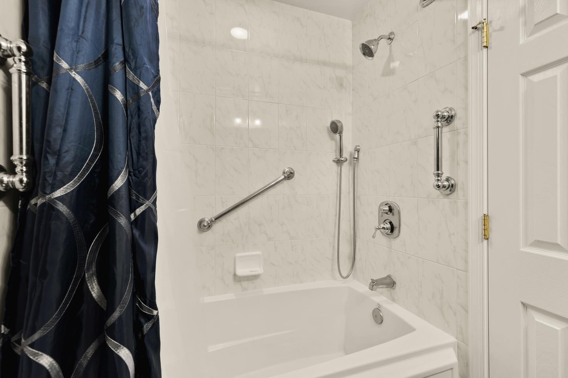 5006 Domain Place photo 25