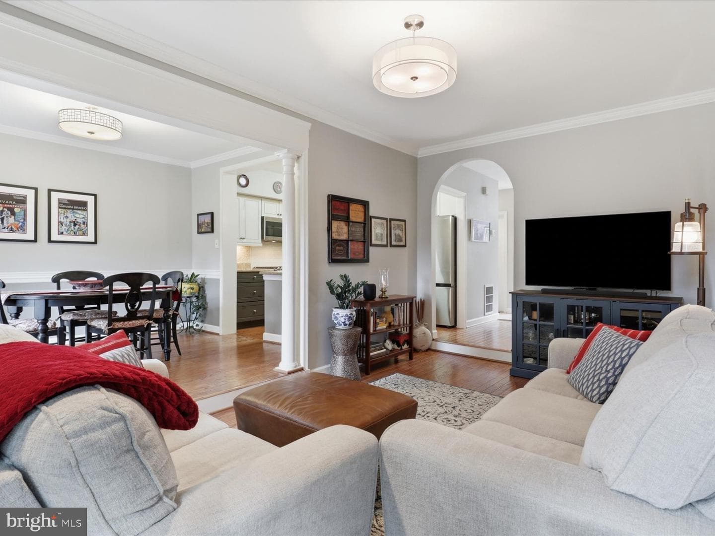 2712 Kenwood Avenue photo 10