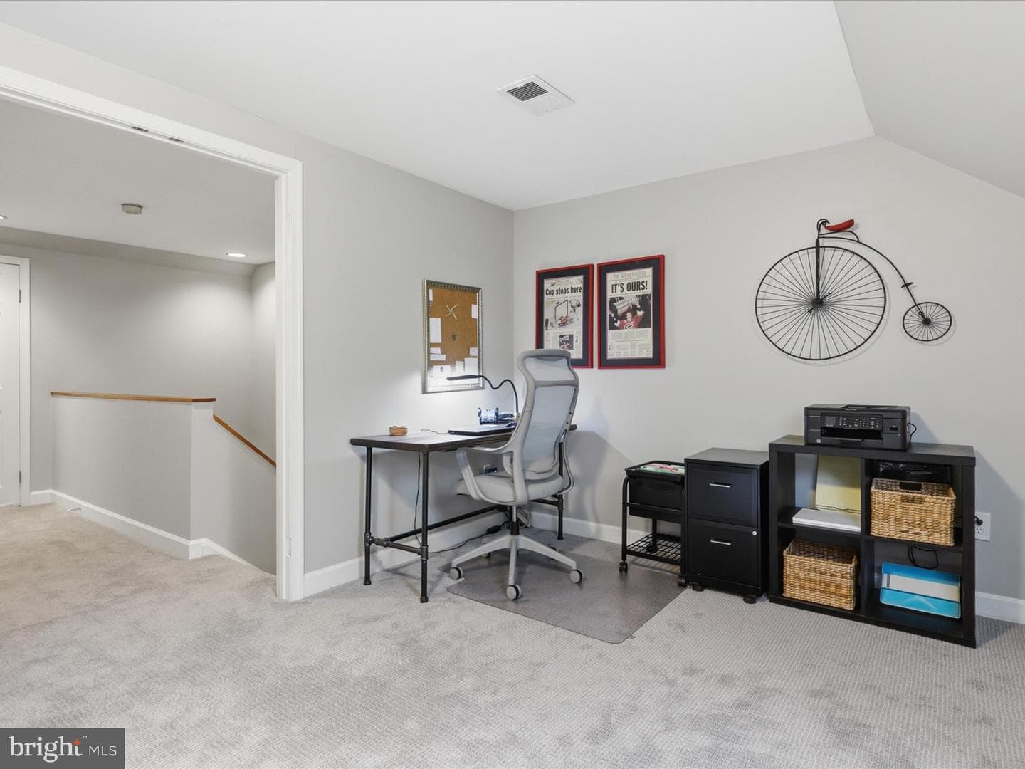2712 Kenwood Avenue photo 37