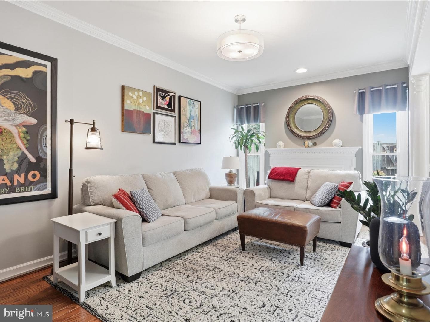 2712 Kenwood Avenue photo 8