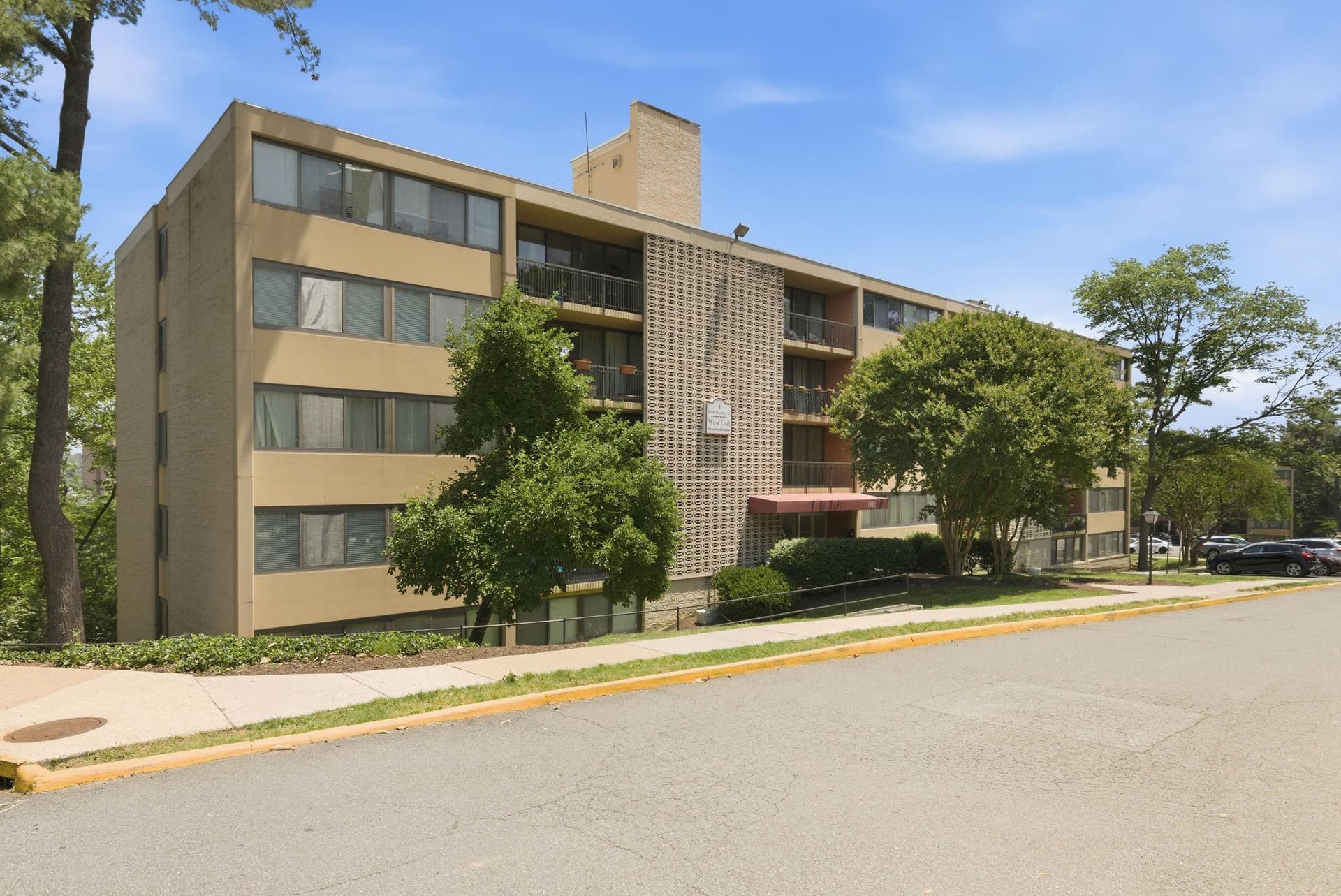 4 S Van Dorn Street #603 photo 24