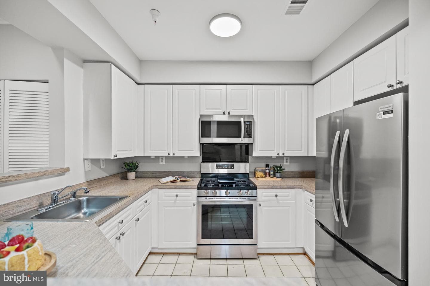 5112 Donovan Drive #107 photo 14