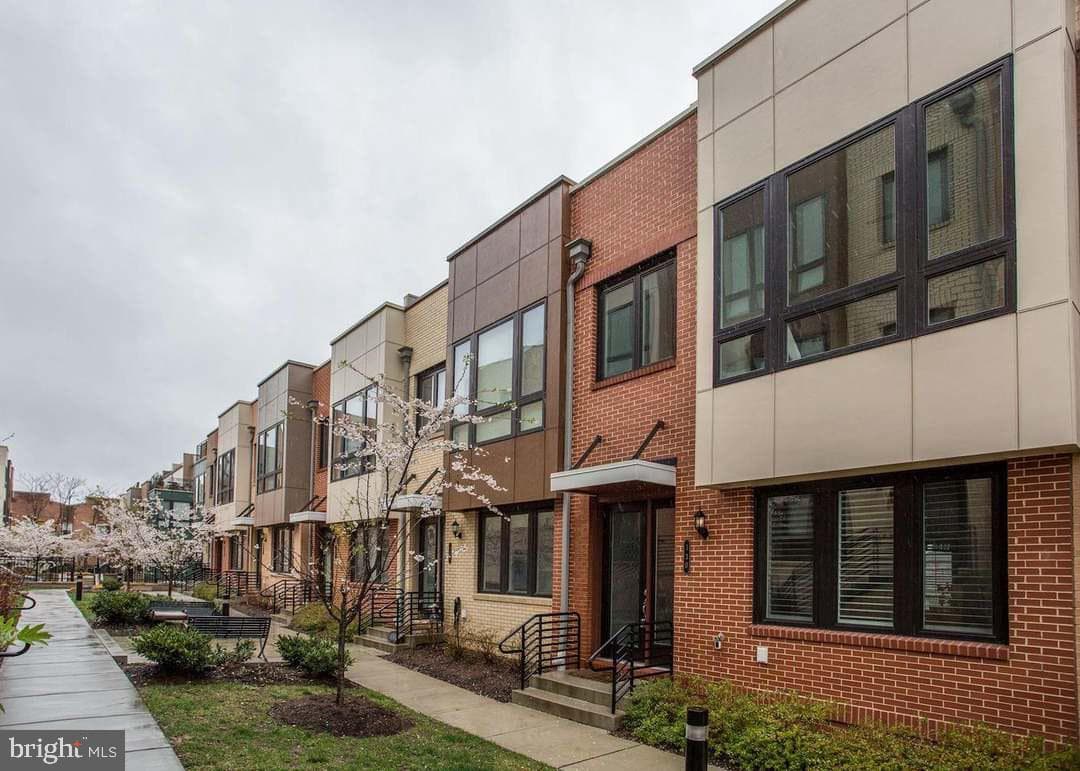 130 Cambria Walk photo 1