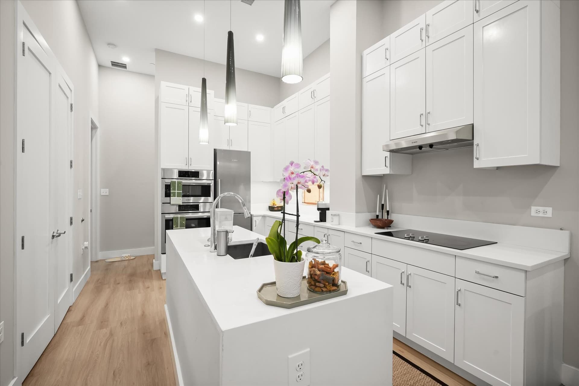 801 N Fairfax Street #138 photo 2