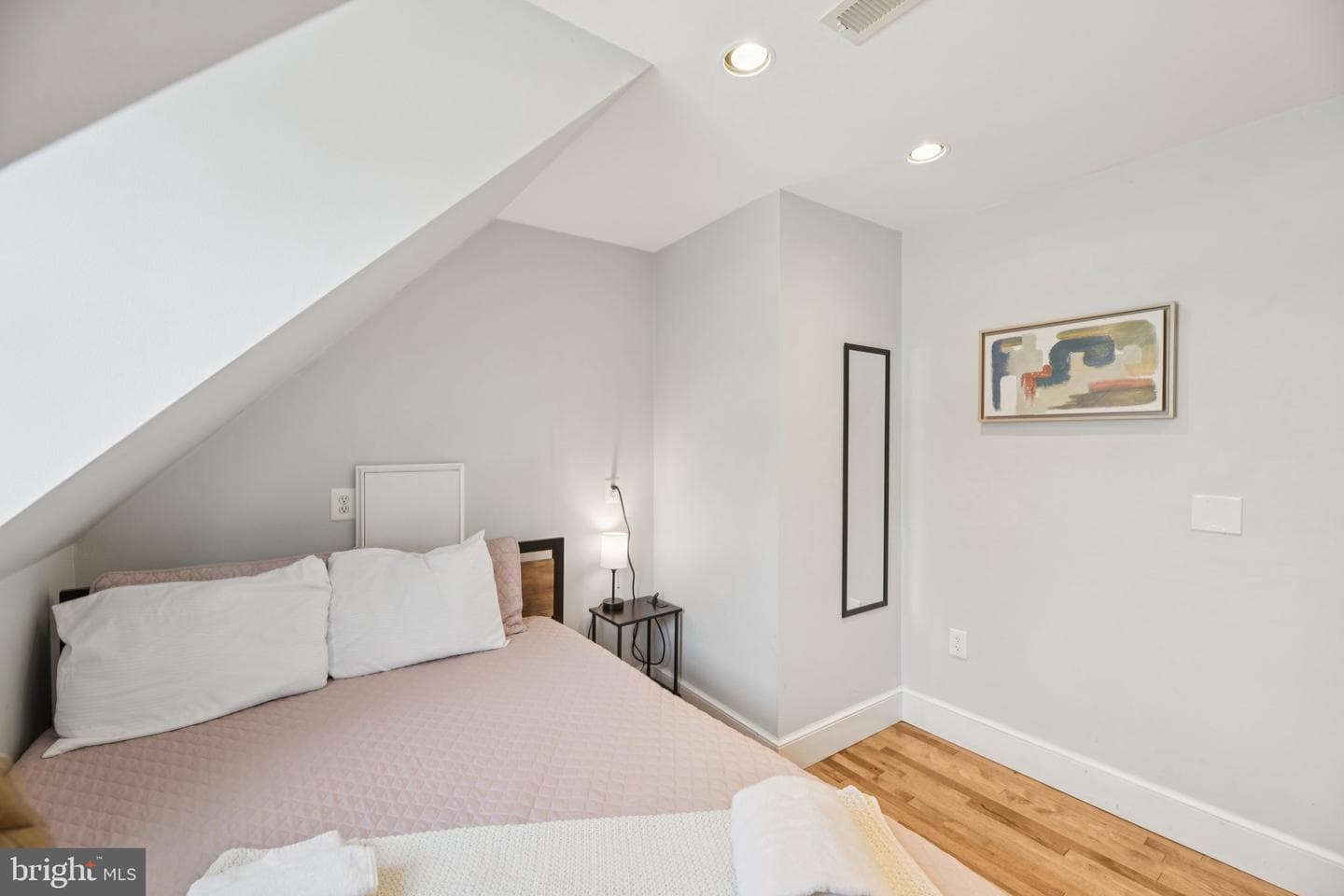 10 Irving Court photo 26