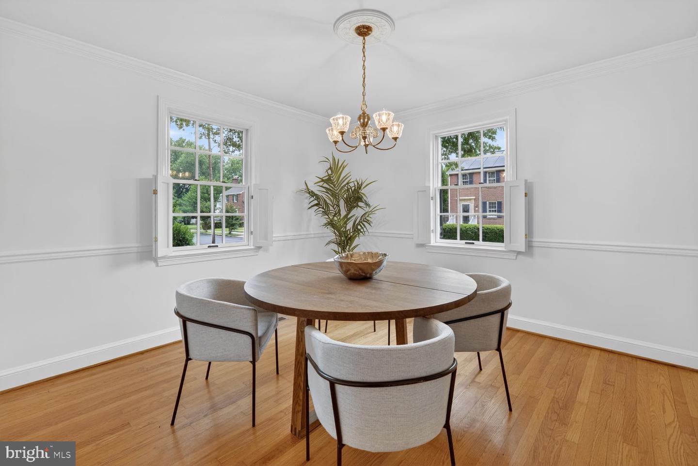 105 Adams Avenue photo 11