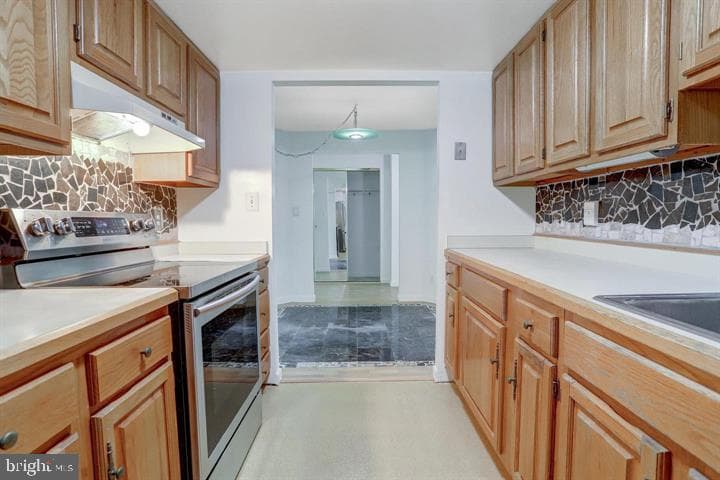 801 N Howard Street #568 photo 4