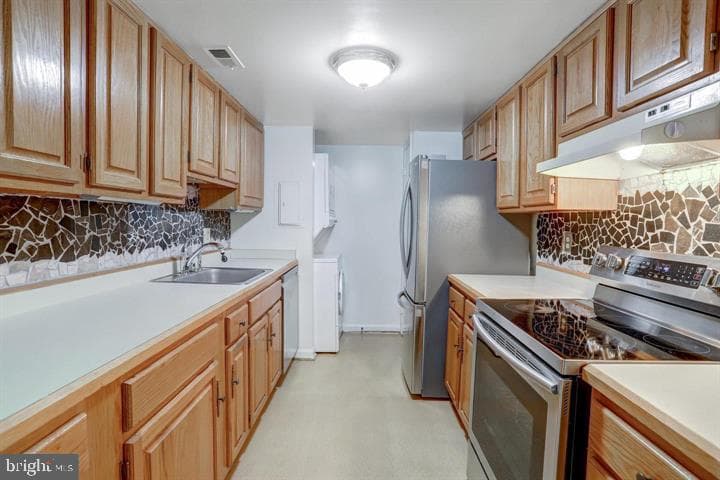 801 N Howard Street #568 photo 5