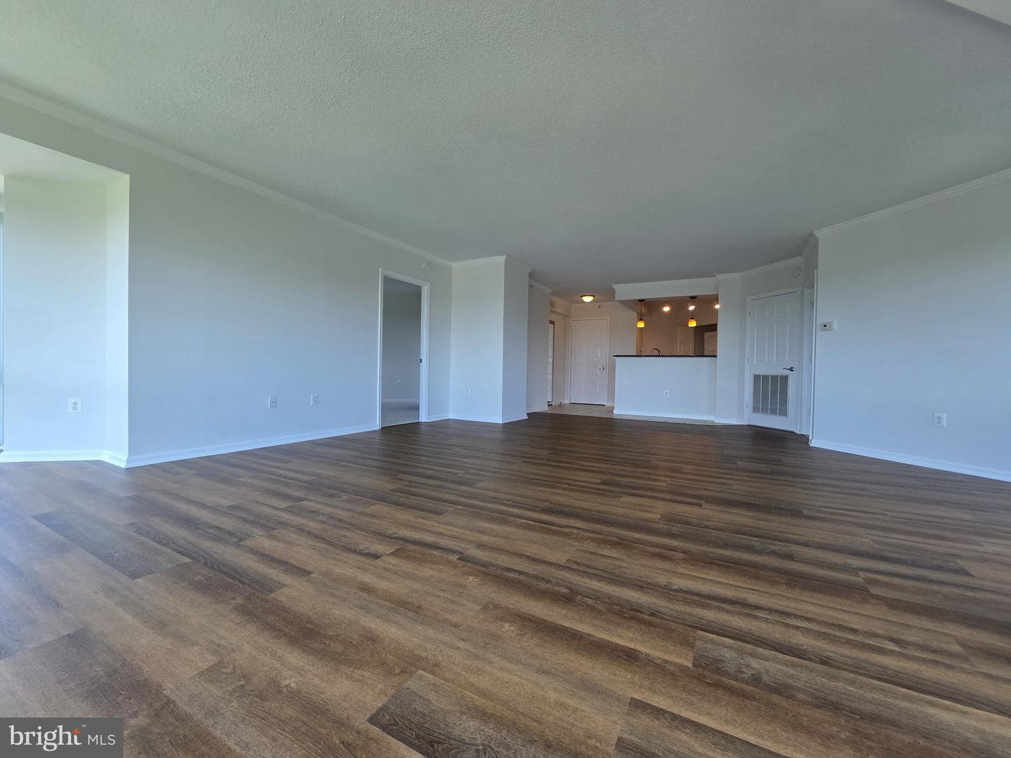 3101 N Hampton Drive #1011, Alexandria