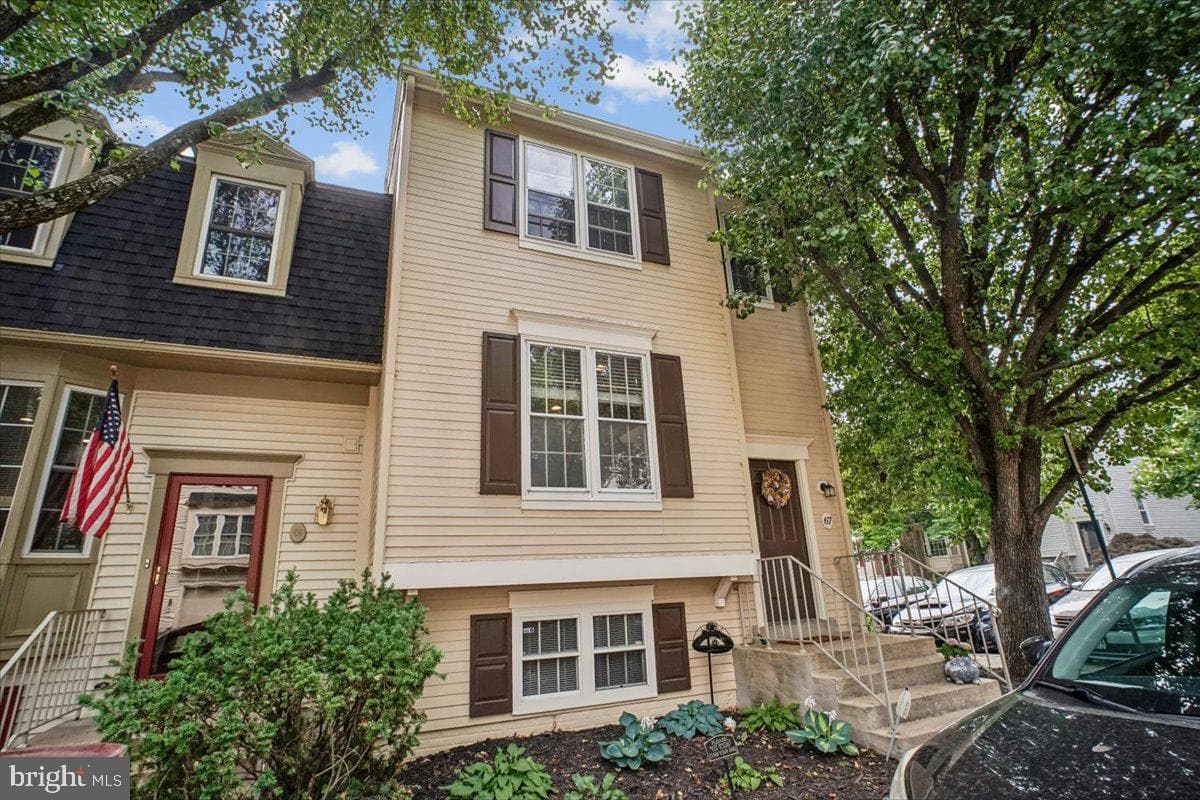 67 Fendall Avenue photo 1