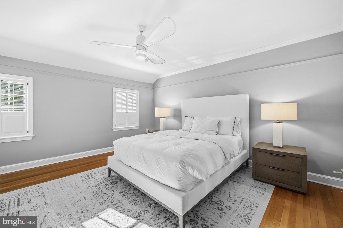 902 S Saint Asaph Street photo 15