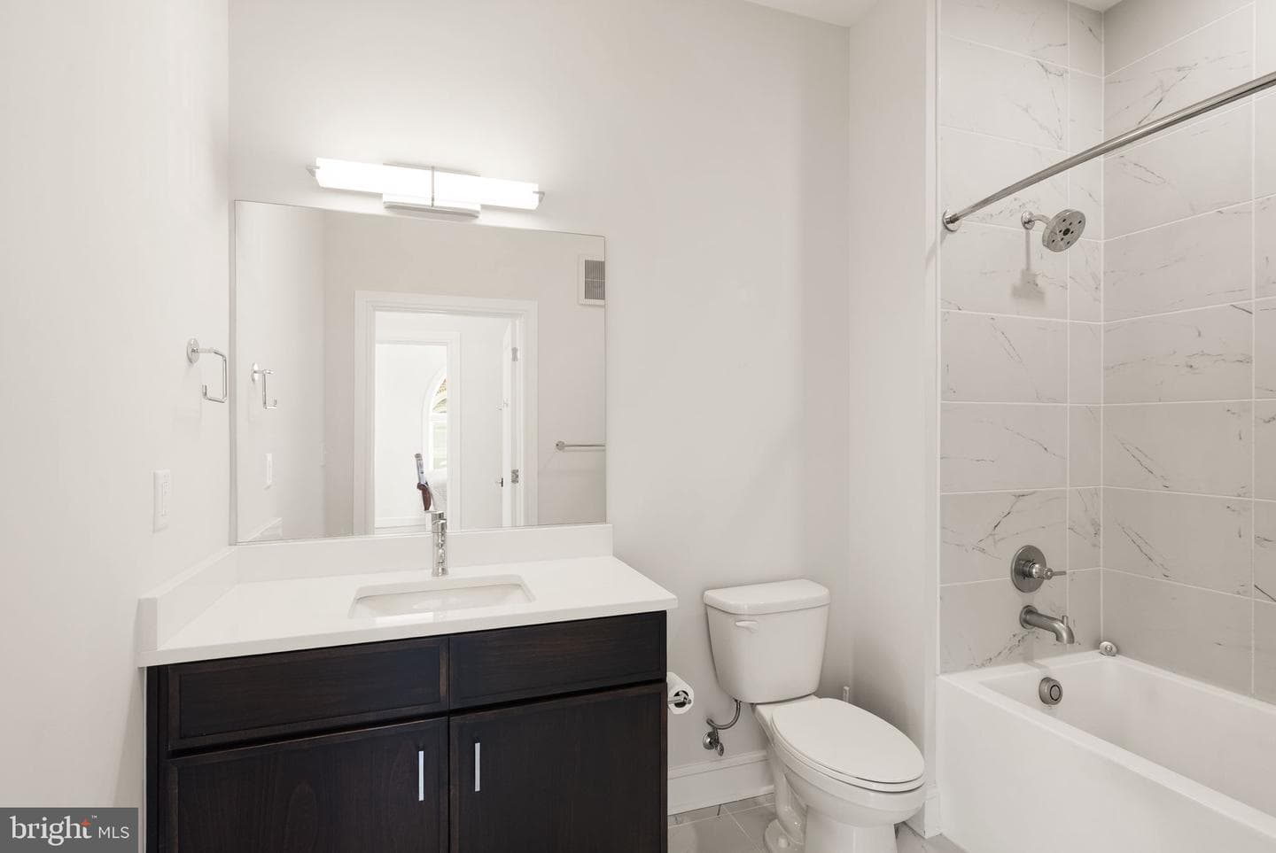 625 Slaters Lane #401 photo 21