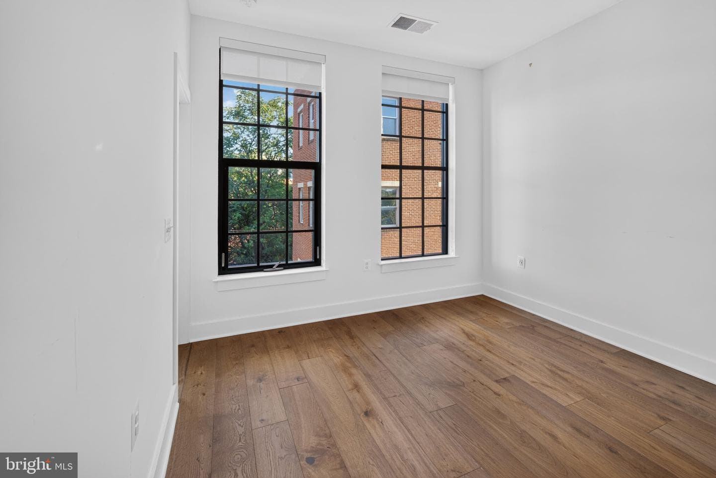1312 King Street #302 photo 15
