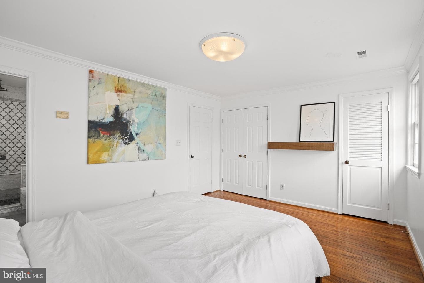 686 S Columbus Street photo 29