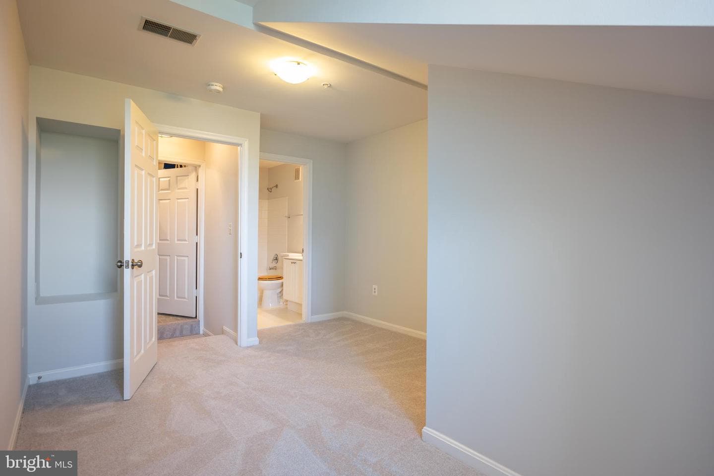 4951 Brenman Park Drive #410 photo 27