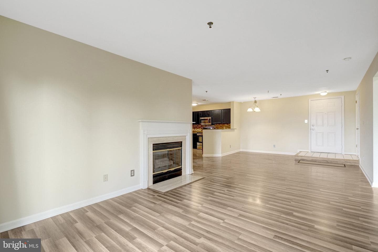 1100 Quaker Hill Drive #307 photo 9