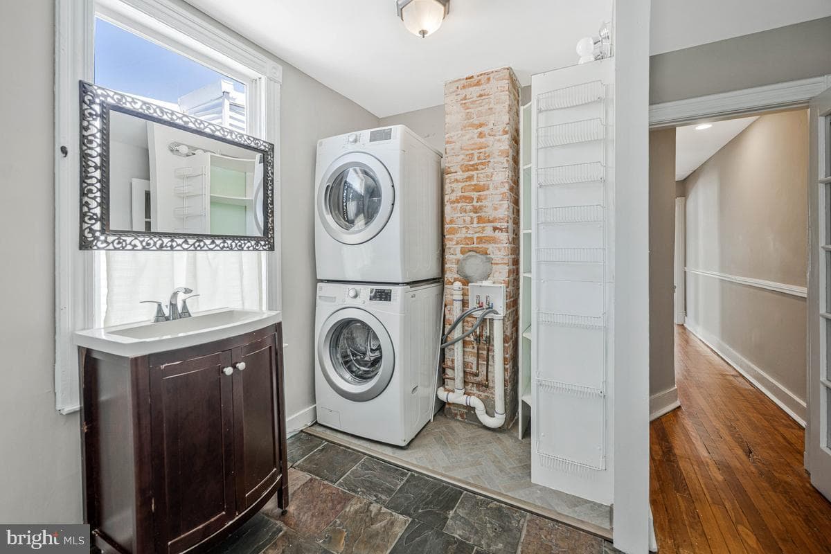 514 N Patrick Street photo 48