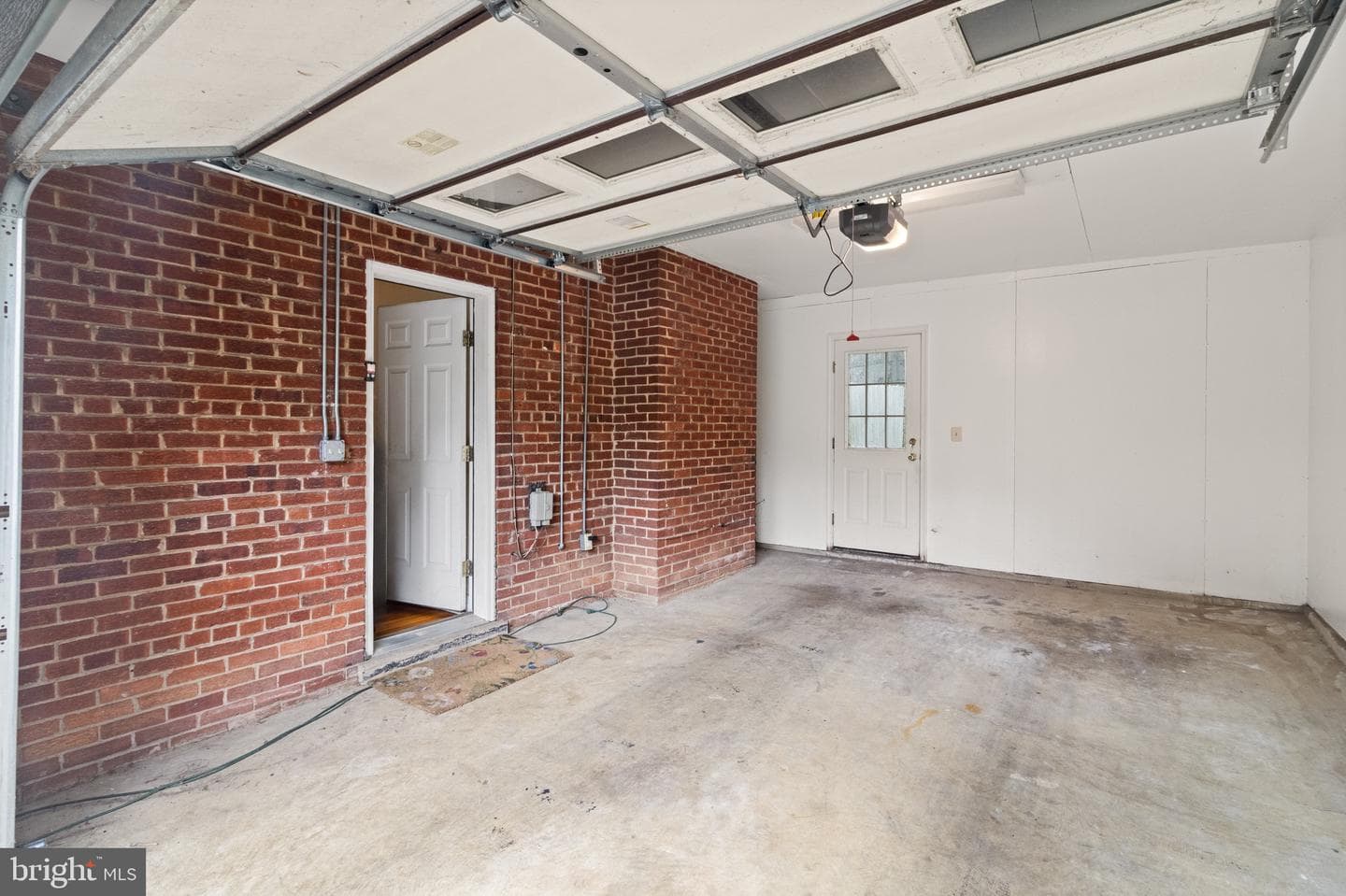 2317 Valley Drive photo 38