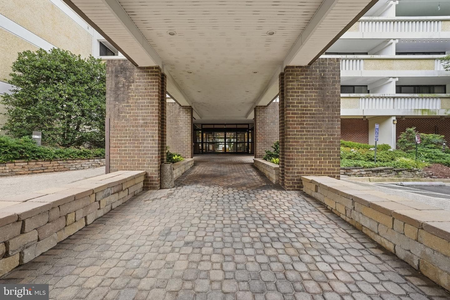 6101 Edsall Road #1210 photo 6