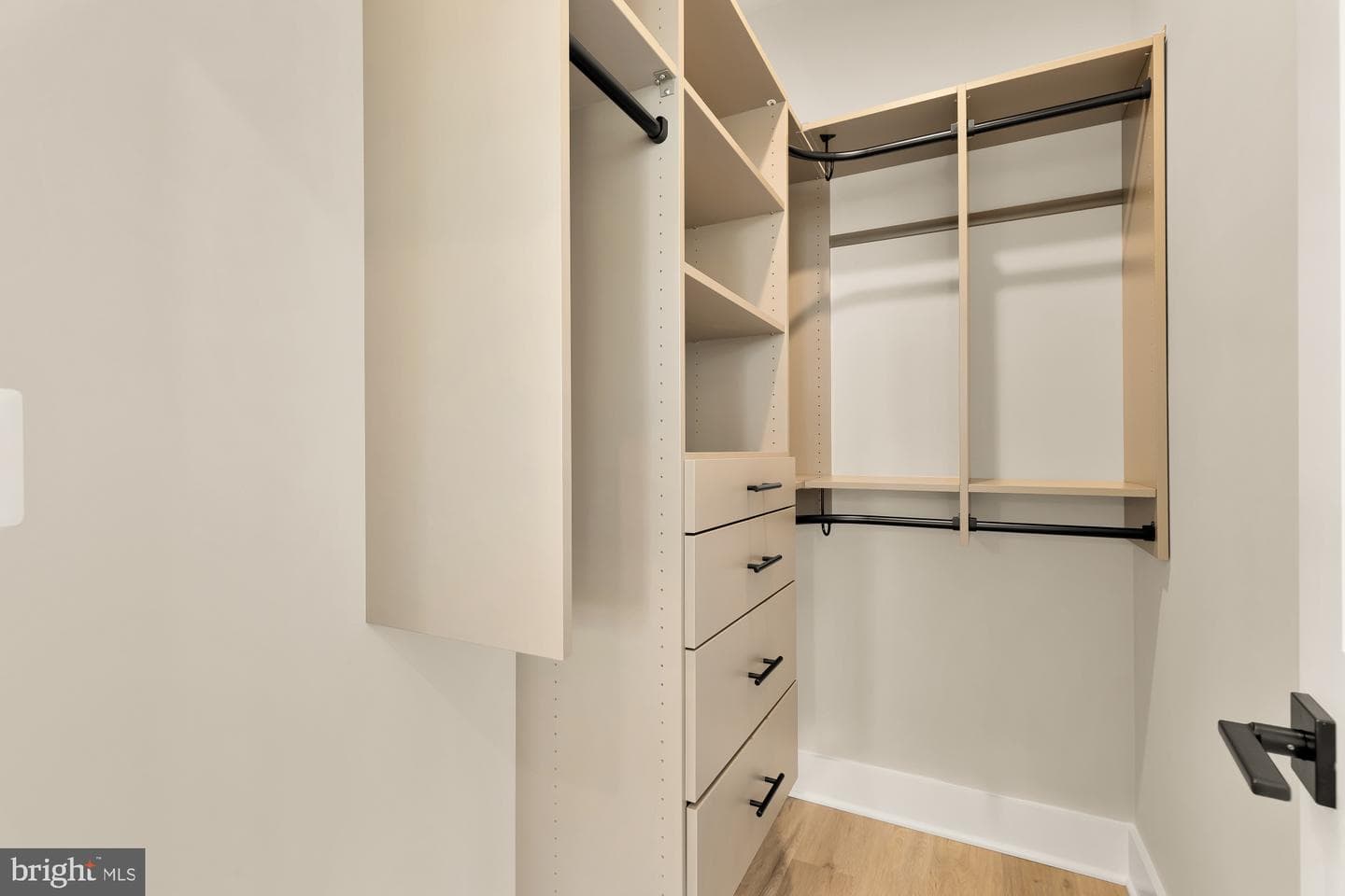 126 Longview Drive photo 55