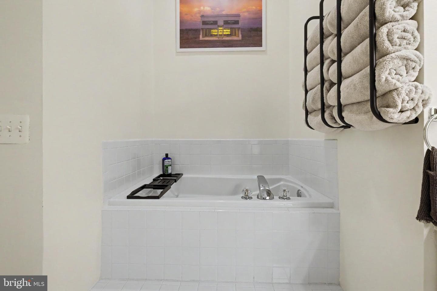 109 Martin Lane photo 53